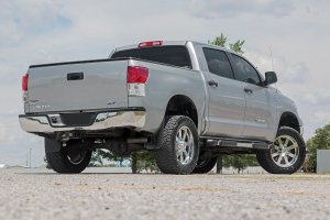 Toyota Tundra Suspension Lift Kit - Front + Rear - Rough Country - 3.5 Inch Lift Kit | N3 Struts - '07-'21